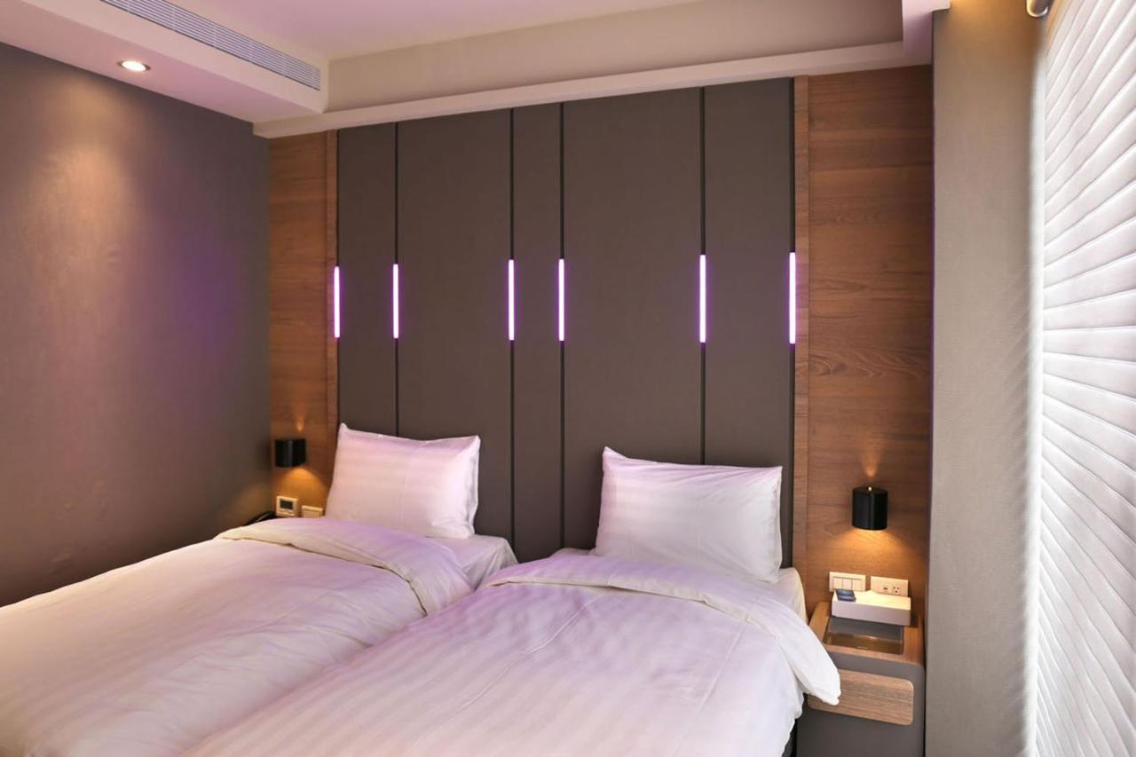 Kiwi Share Hotel Zhongli Exterior photo